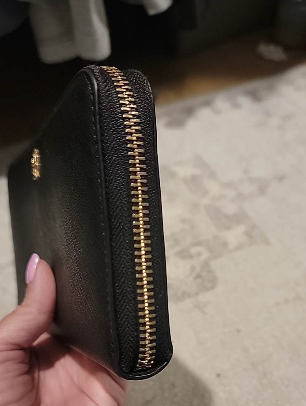 Tory Burch Black Leather Zip Wallet with Gold Logo